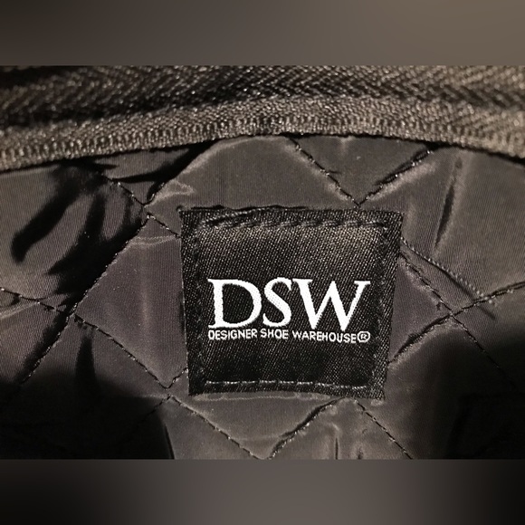 Vintage Womens DSW QUILTED WEEKENDER Duffle Bag Black Limited Tote Kors Coach Lv - Picture 3 of 16